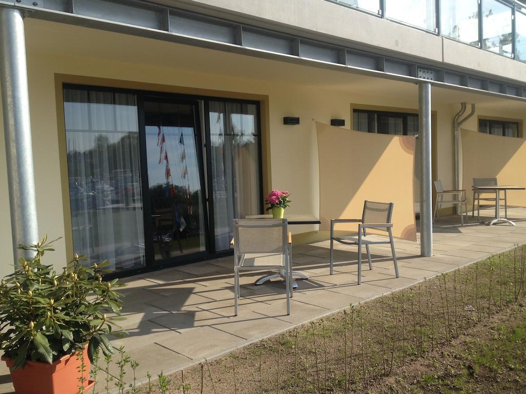 Aparthotel Am Heidensee Schwerin  Rum bild